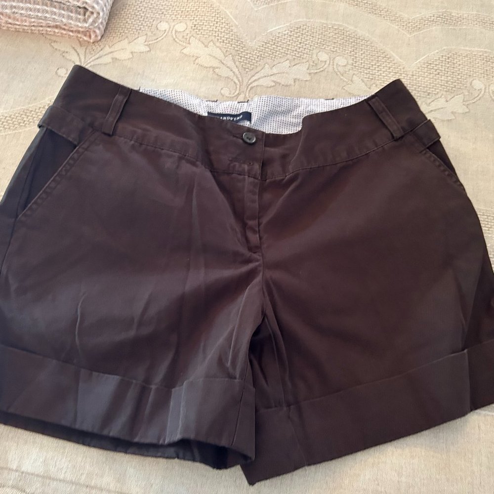 Lands' End brown cotton cuffed and side button tab shorts